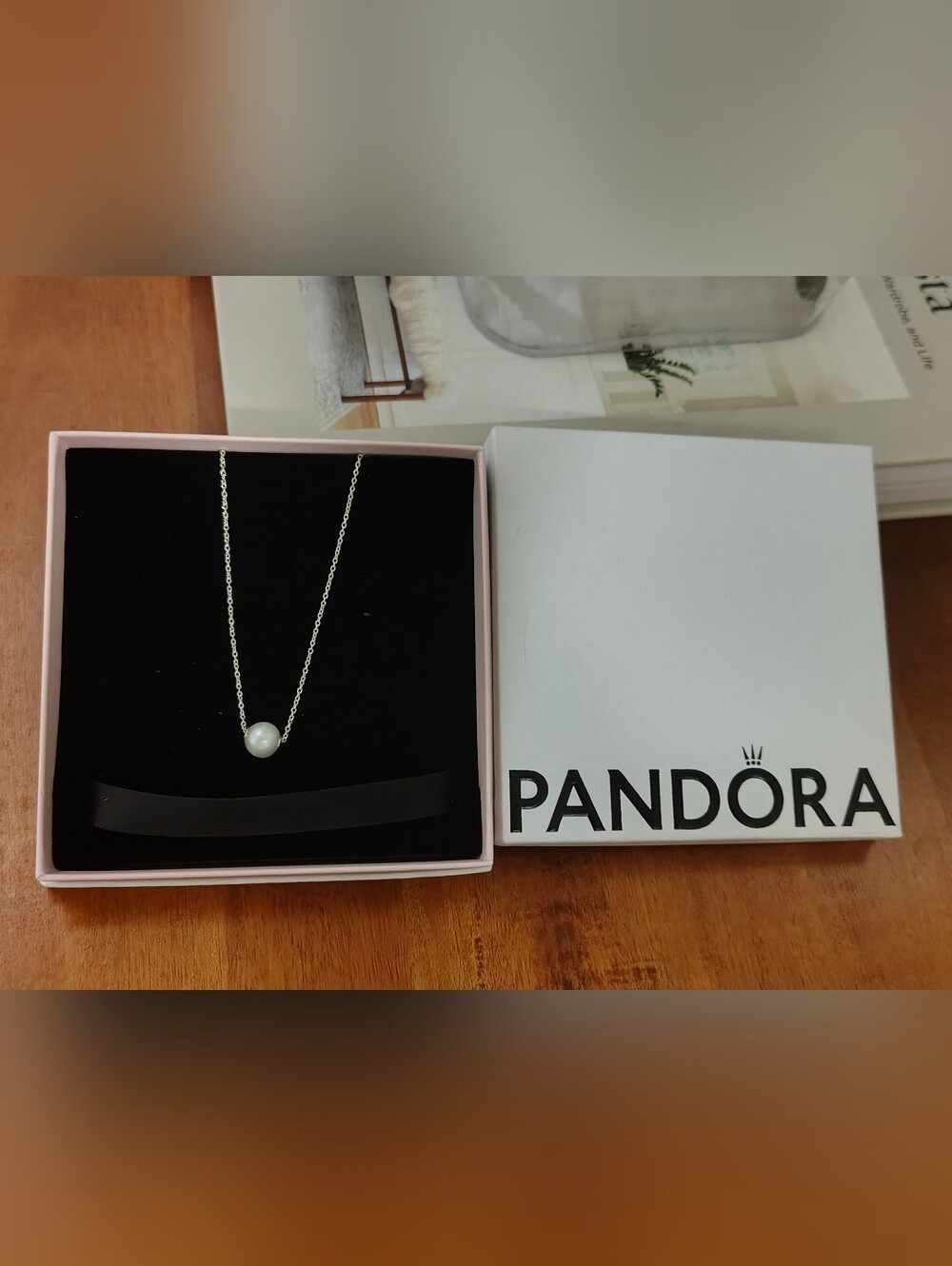 Pandora Pearl White Necklace - Picture 5 of 5